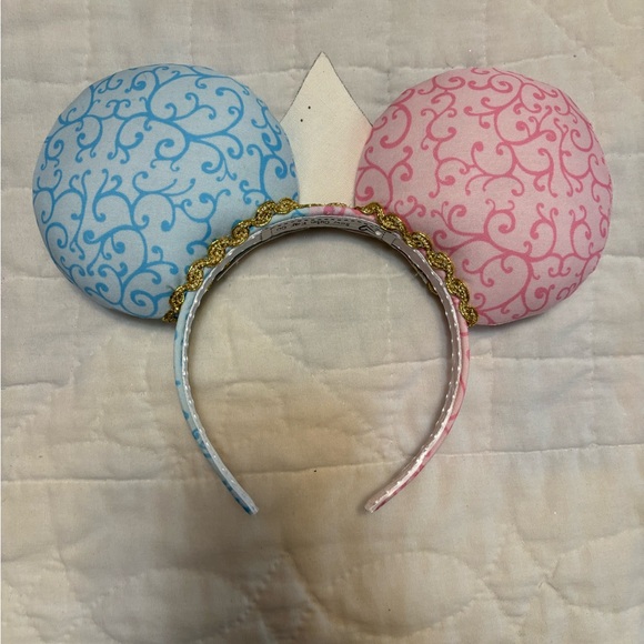 Sleeping Beauty Aurora Minnie Ear Headband - Picture 2 of 3